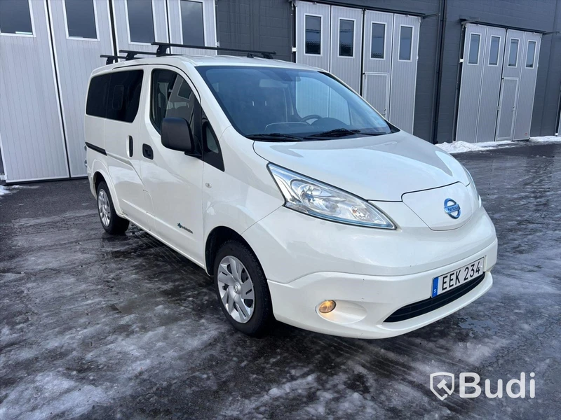 Nissan E-NV200 -2015