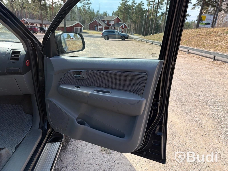 Toyota Hilux Dubbelhytt 2.5 4x4 Manuell, 144hk, 2011