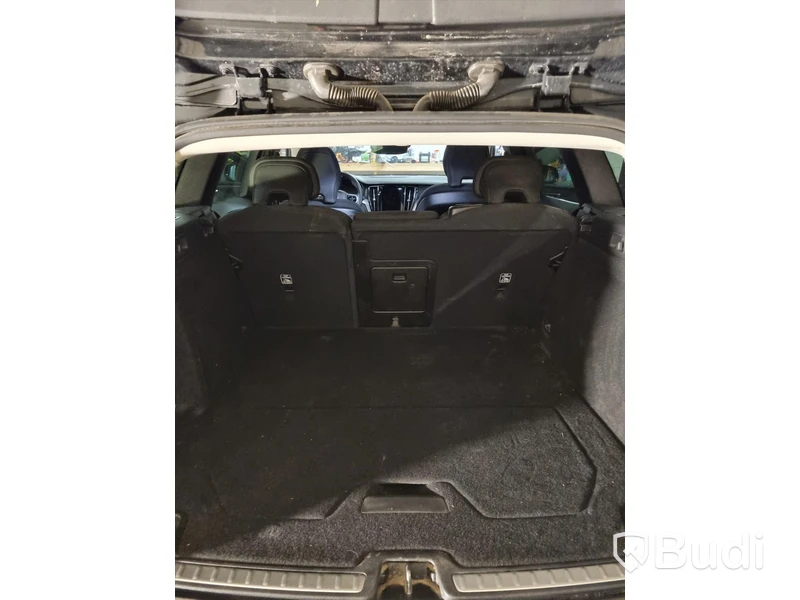 EBM34F Personbil VOLVO, V60 CROSS COUNTRY, 2021