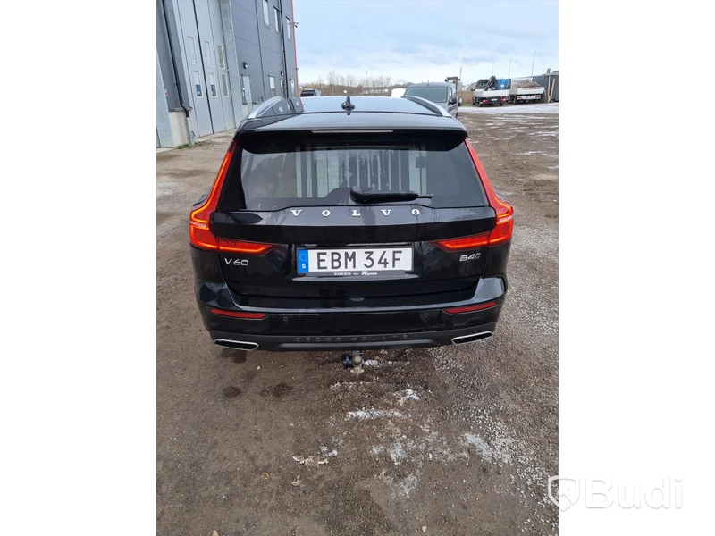 EBM34F Personbil VOLVO, V60 CROSS COUNTRY, 2021