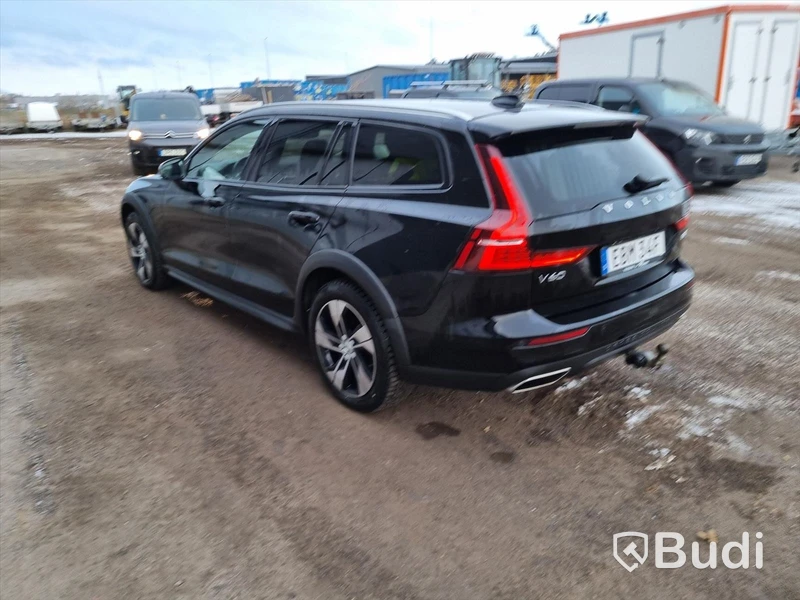 EBM34F Personbil VOLVO, V60 CROSS COUNTRY, 2021