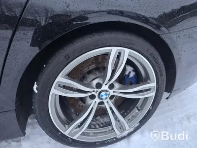 BMW M5 V8 F10 -2012 | 19472 mil | Head-up