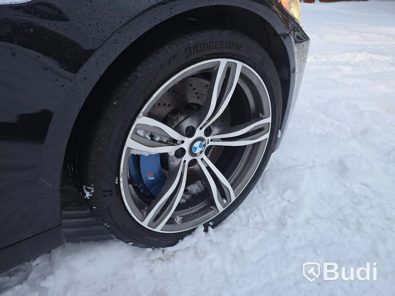 BMW M5 V8 F10 -2012 | 19472 mil | Head-up