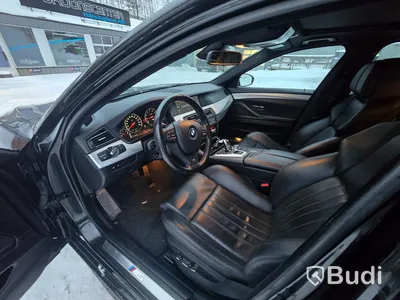 BMW M5 V8 F10 -2012 | 19472 mil | Head-up