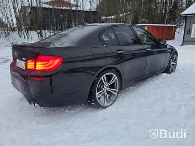 BMW M5 V8 F10 -2012 | 19472 mil | Head-up