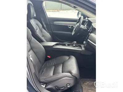 Volvo V90 Cross Country B4 AWD | 2975 mil | 2023