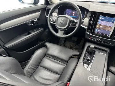 Volvo V90 Cross Country B4 AWD | 2975 mil | 2023