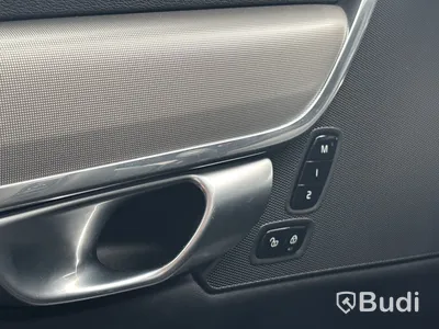 Volvo V90 Cross Country B4 AWD | 2975 mil | 2023