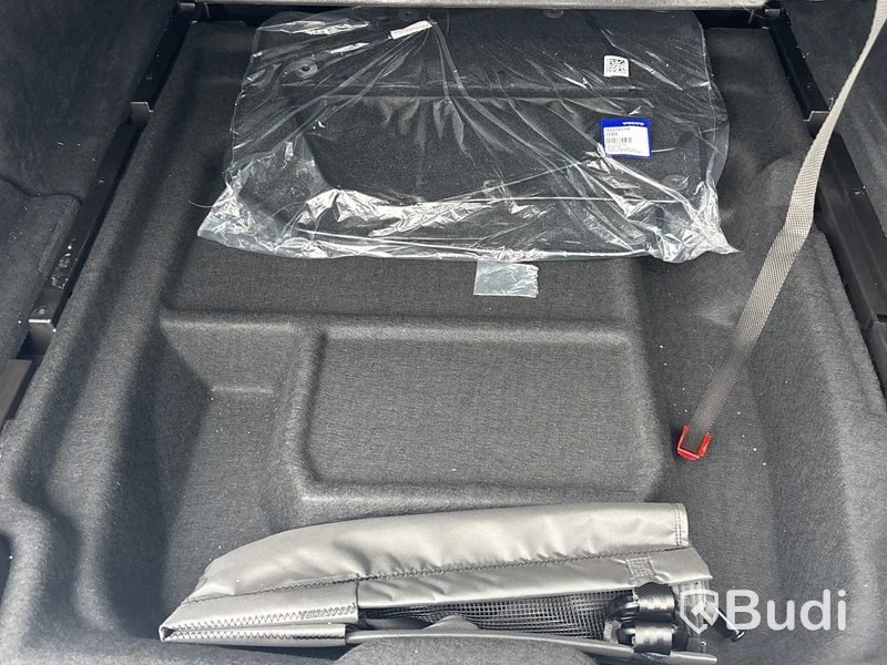Volvo V90 Cross Country B4 AWD | 2975 mil | 2023