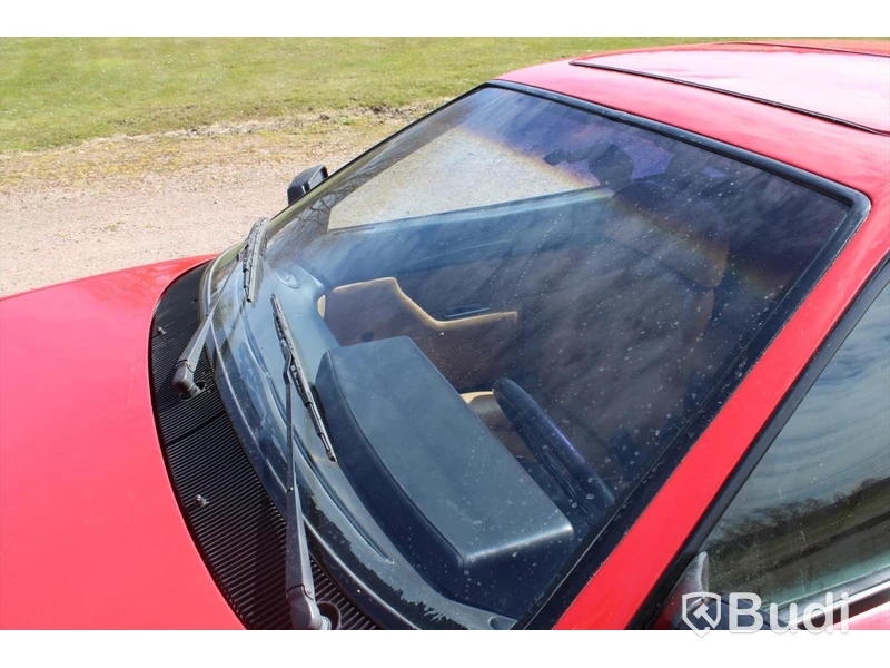 Ferrari Mondial -1985 | 9300 mil