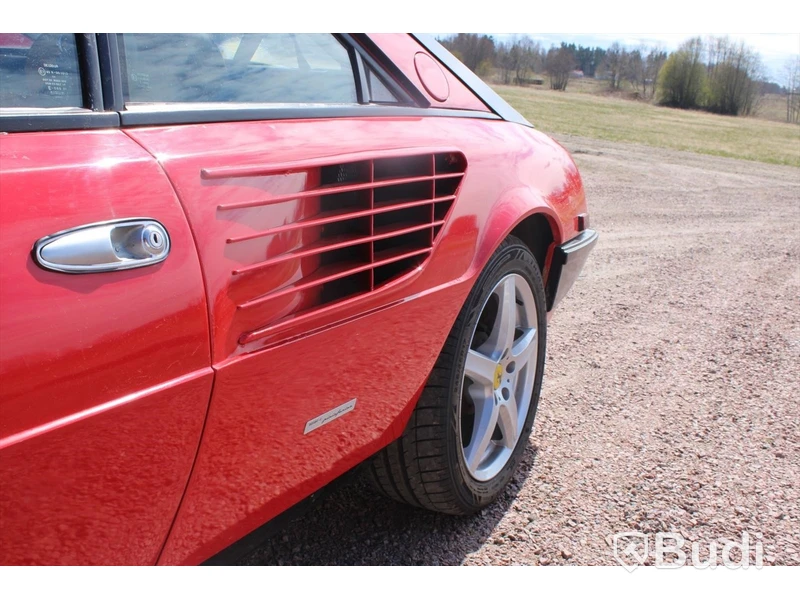 Ferrari Mondial -1985 | 9300 mil