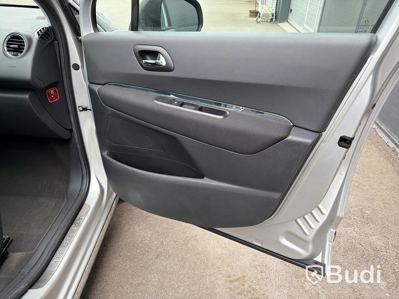 Peugeot 3008 1.6 Turbo (156hk) -2010 (rep-objekt)