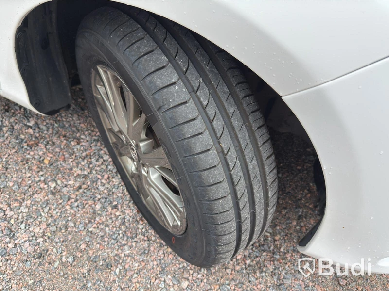 Toyota Yaris 1.5 5dr (111hk) -2019