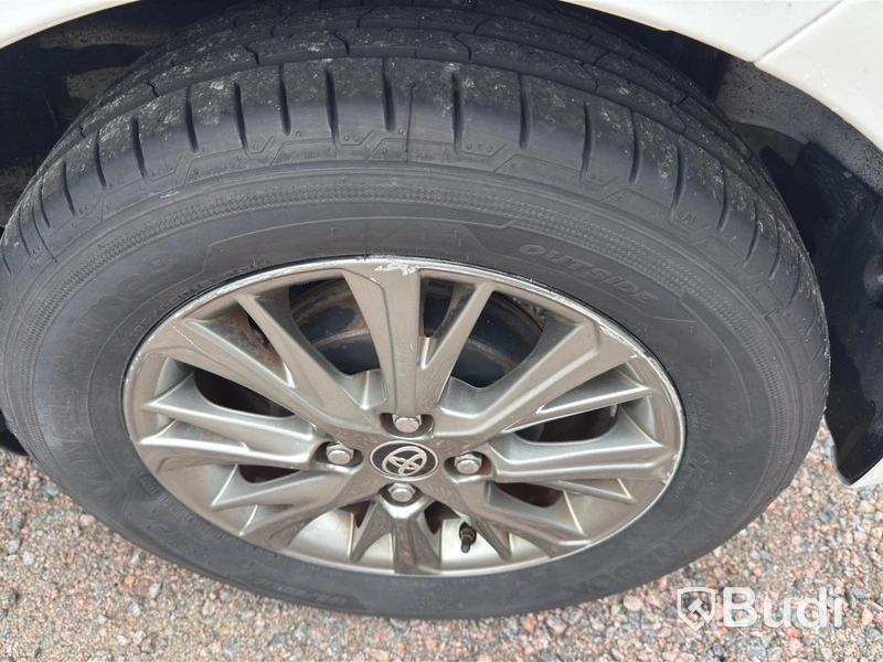 Toyota Yaris 1.5 5dr (111hk) -2019