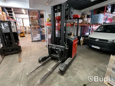 Skjutstativtruck BT RR B2 -2008