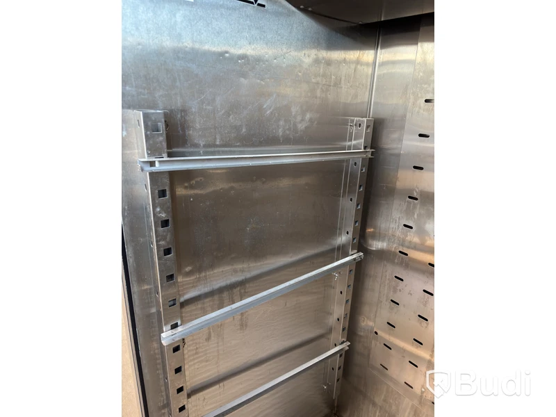 Atosa MBF8113GR Freezer, 670 l