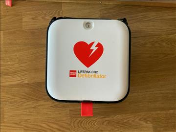 LIFEPACK CR2  hjärtstartare/defilibrator 
