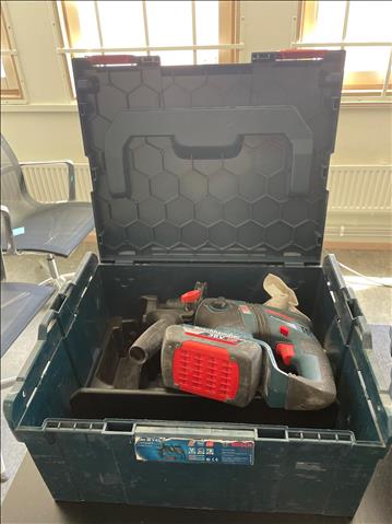 BOSCH Professional Borrhammare GBH 36V-EC ink 2 st Batteri och laddare