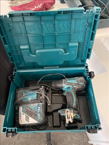 Makita Borr DDF456 ink Batteri samt laddare