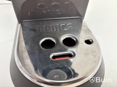 Espressomaskin Délonghi, Dedica EC685BK, svart