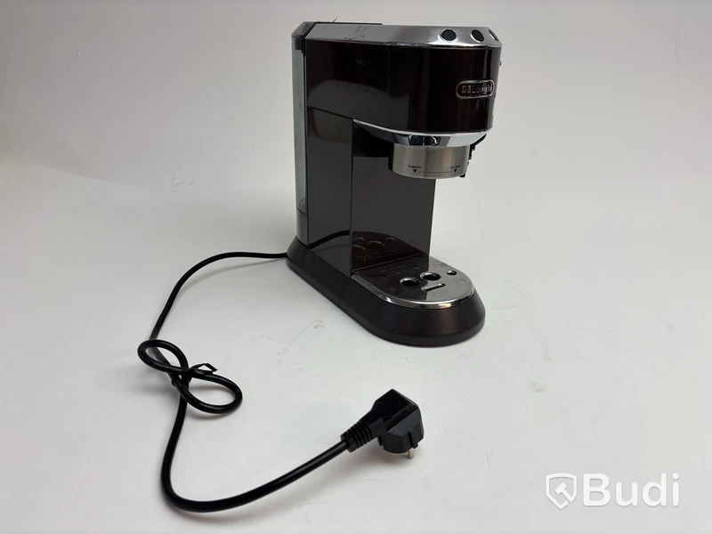 Espressomaskin Délonghi, Dedica EC685BK, svart