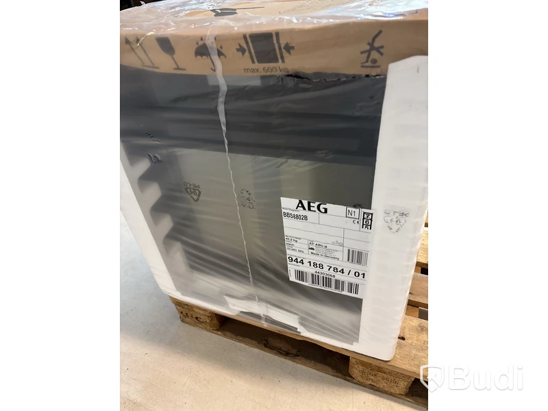 Inbyggnadsugn AEG, 9000-serien BBS8802B
