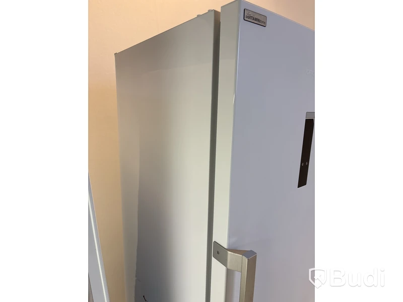 Kylskåp Grundig, GLRN 66820 W