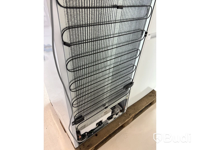 Kylskåp Grundig, GLRN 66820 W