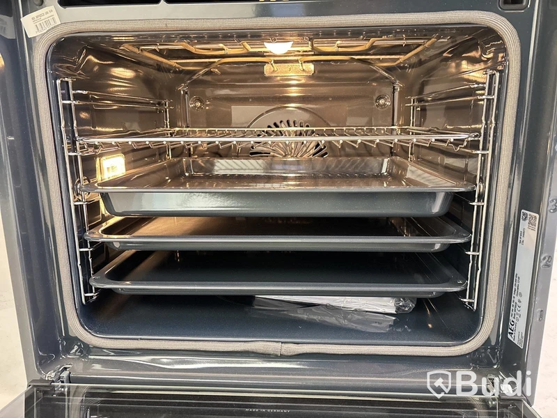 Inbyggnadsugn AEG, 8000-serien BBP8002B