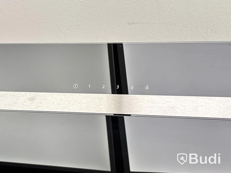 Siemens iQ300 extractor hood, LC67KHM60