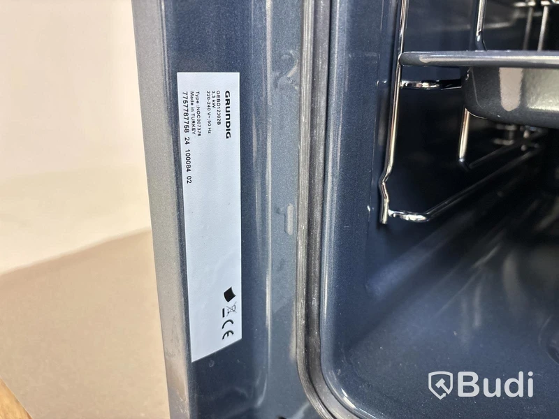 Innbyggnadsugn Grundig, GEBD12302B