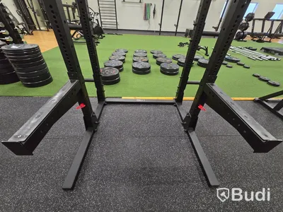 Half rack med vikthängare