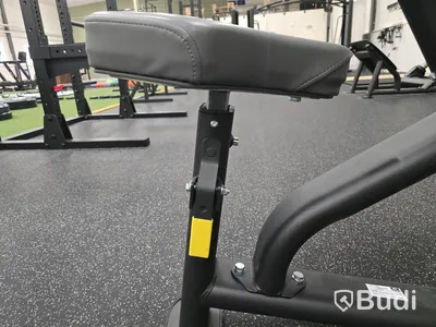 Bänk för bicepscurl