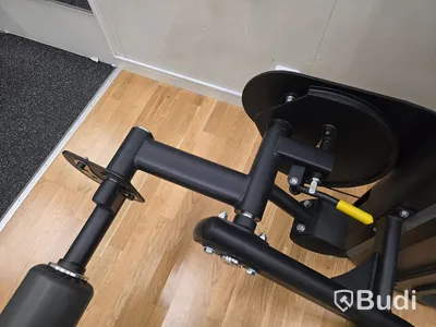 Liggande bencurl BH Fitness
