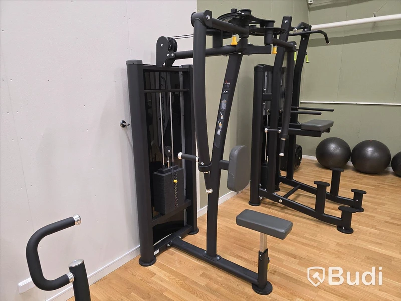 Bröst- och axelmaskin BH Fitness