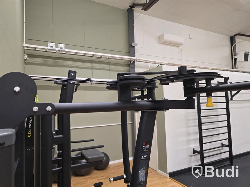Bröst- och axelmaskin BH Fitness