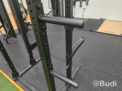 Half rack med vikthängare
