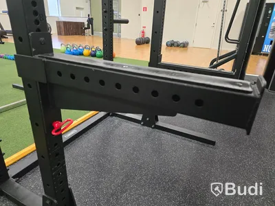 Half rack med vikthängare