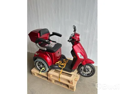 Promenadscooter, röd/svart - RESERVDELSOBJEKT
