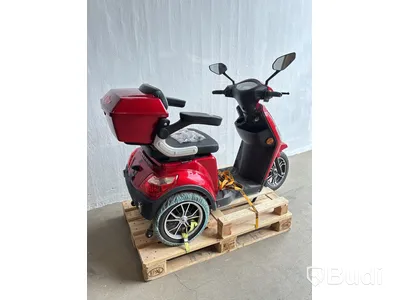 Promenadscooter, röd/svart - RESERVDELSOBJEKT