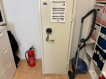Säkerhetsskåp/ vapenskåp