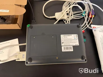 EKG-apparat Zoncare iMAC 300, 2023