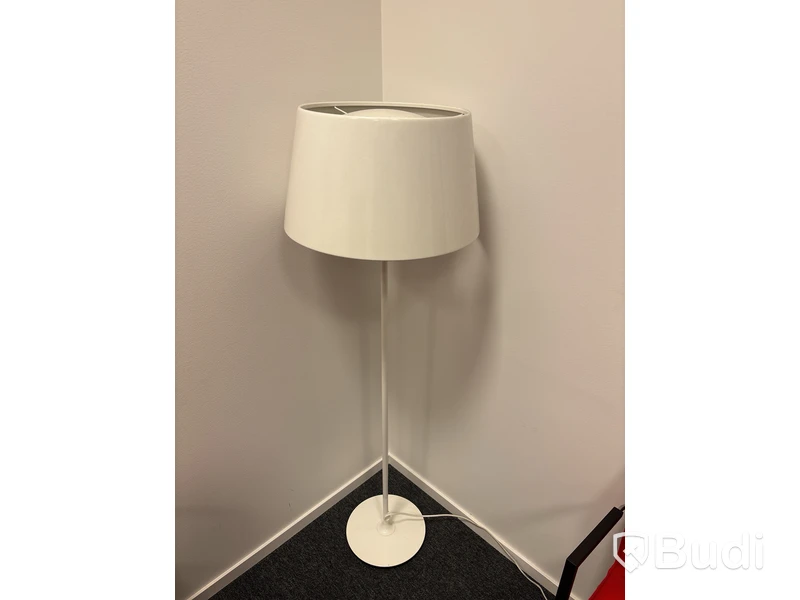 Golvlampa ikea