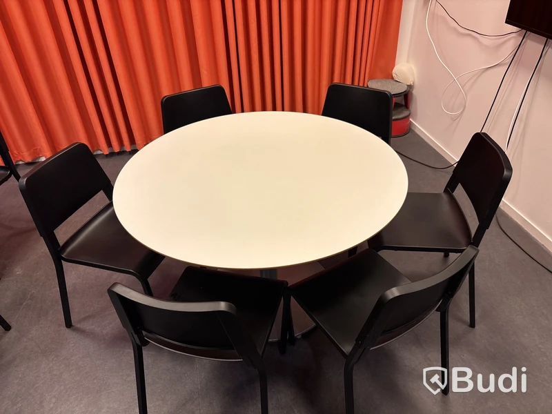 Matbord inkl. 6 st. stolar ikea