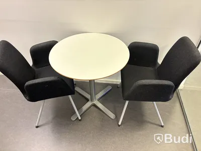 Bord inkl. 2 st. stolar och tavla