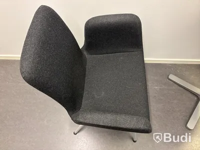 Bord inkl. 2 st. stolar och tavla