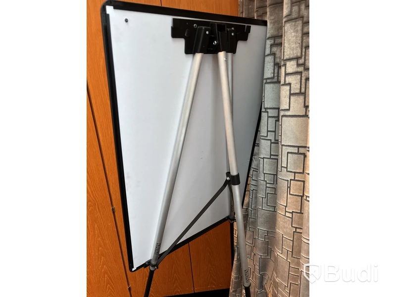 Whiteboard på stativ