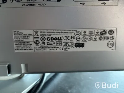 Höj- och sänkbart skrivbord, elektriskt inkl. datorskärm