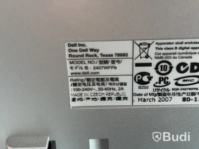 Höj- och sänkbart skrivbord, elektriskt inkl. datorskärm