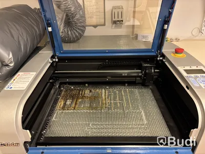 Lasergraverare GCC LaserPro C180II på rullbord (AJ Produkter